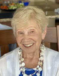 Arlene Behm's Instagram, Twitter & Facebook