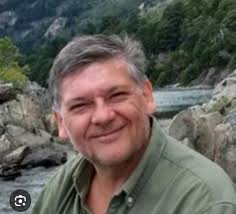 Buenas noches a todos Quiero hacer una referencia, respecto a la muerte del  Dr. CARLOS rubinstein. En lo personal tengo el mejor de los conceptos de  este querido Dr. Fue funcionario cariglinista