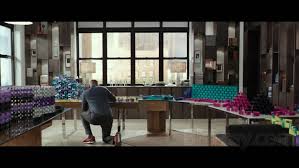 Receiving unexpected answers, he begins to see how these things interlock and how even loss can reveal moments of meaning and beauty. Collateral Beauty Blu Ray