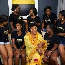 13 Bridal Shower Pictures You And Your Gals Can Copy Thrivenaija Bridal Shower Pictures Shower Pics Nigerian Bridal Shower