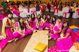 Photo Indian Mehndi Party Mehndi Party Muslim Wedding Ceremony Indian Wedding Fashion