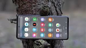 Features 6.7″ display, exynos 9810 chipset, 4500 mah battery, 128 gb storage, 8 gb ram, corning gorilla glass 3. Samsung Galaxy Note 10 Lite Review The Note For The Masses Youtube
