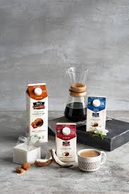 Different brands use different ingredients to get the job done, and the right one for you depends upon your situation. 10 Non Dairy Coffee Creamers That Taste Better Than The Real Thing