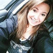 Kim Furrow's Instagram, Twitter & Facebook