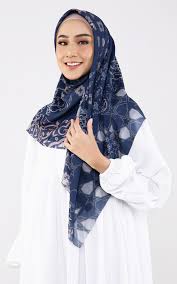 Maybe you would like to learn more about one of these? Hijab Yang Cocok Untuk Baju Biru Navy