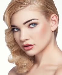Besonders das weibliche geschlecht und. Julia Decker Make Up Artist Fur Borken Und Munster