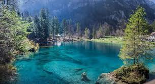 Things to do in swiss alps, switzerland: Blausee Svajc Eniko Fotoblogja Facebook
