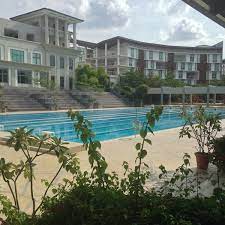 Here, we are trained to be independent and disciplined as we are away from family most of the. Photos At Cempaka International Ladies College 2 Tips