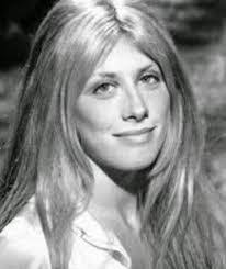 Victoria Medlin's Instagram, Twitter & Facebook