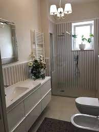 Bagno Classico Lampadario Righe Bagni Classici Bagno Idee Per Il Bagno
