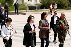 Премьер-министр Пашинян и госпожа Анна Акопян в Арцахе приняли участие в  мероприятиях по случаю тройного праздника - Нагорный Карабах - Новости -  Премьер-министр Республики Армения