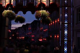 Jun 28, 2021 · maria himmelfahrt ist das fest der leiblichen aufnahme mariens in den himmel, das von mehreren christlichen konfessionen begangen wird. Warendorf Maria Himmelfahrt