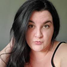 I was wondering if anyone has children in elyria constellation middle  school and could give me their honest opinions about the school... thank  you in advance