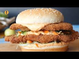 Pin By Ann Green On Sammiches Chicken Burgers Fried Chicken Burger Food