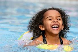 Known exposure to water in the ear such as swimming or bathing. Swimmer S Ear Causes Symptoms And Prevention Upmc Healthbeat