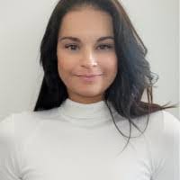 Adrianna Arnold's Instagram, Twitter & Facebook