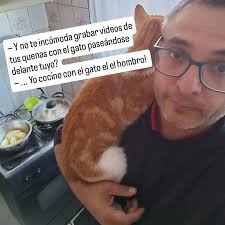 Sin querer salieron muy bien contrastadas estas fotos y permiten apreciar  en detalle la forma de la escotadura recta y su biselado exterior. #nofilter