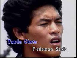 Pasti kali ini kau sudah bertambah tinggi atau bahkan sudah lebiih tinggi halo zia, apa kabar? Samudera Bila Diburu Kenangan Youtube