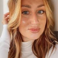 Nicole Mclane's Instagram, Twitter & Facebook