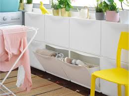 غرفة غسيل بتكلفة معقولة مع وحدة رفوف Jonaxel Ikea