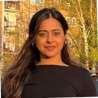 Jasmine Mann's Instagram, Twitter & Facebook