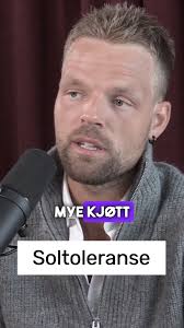 Løpe Europa på langs er hardt, men den psykiske terroren i livet ellers,  velger du ikke selv. Hentet fra Wolfgang Wee Uncut #665: Daniel Kjellgren