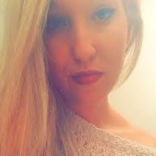 Elizabeth Knisley's Instagram, Twitter & Facebook