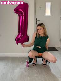 UK Adventure Couple  https:  myadventureisyou  ukadventurecouple Гола  изтичане OnlyFans снимка 6 - Nudogram v2.1