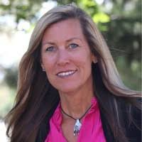 Julie Jaeger's Instagram, Twitter & Facebook