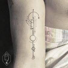 Gorgeous Geometric And Linear Tattoos By Turkish Artist Bicem Sinik Arm Tattoos Tattoos Tattoo Designs Und Geometric Tattoo Meaning