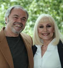 È stata la regina della tv degli anni '70 e '80, un'icona dell'italia per generazioni di ragazzi ora maturi. Jqs1xtcmhoktzm