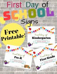 Huge collection of free printable games like crossword puzzles, sudoku games, word search games, printable brain teasers and mazes, all 100% free and easy to print! Free Printable First Day Of School Signs 2019 2020