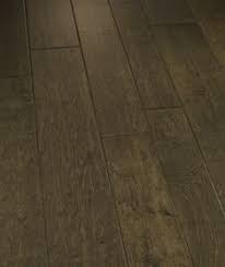 Bella Cera Zurich Maple Syracuse Engineered Maple Hardwoodfloors Wire Brushed Mixed Width Boards Diy Flooring Diy Installation Wide Plank Flooring