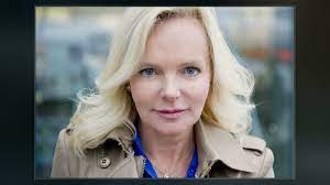 Born in ireland in 1971 lucinda took an active role in acting for most of her teenage life and early 20's up until a serious. Lucinda Riley Death Reason Lucinda Riley Author Of The Seven Sisters Series Dies