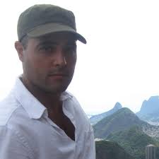 Do you think the replacement of freshly prepared meals by ultra-processed  food and drink products is a main determinant of obesity in the world?