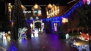 Whether you're decorating your home, office or business, we can help you create your own christmas wonderland. Where To See Christmas Lights 2020 Melbourne Suburb Street Guide Ellaslist