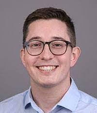 Leon Mahler's Instagram, Twitter & Facebook