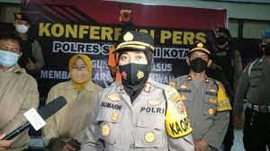 We would like to show you a description here but the site won't allow us. Polres Sukabumi Kota Menangkap Pelaku Penculikan Ahmed Maulana Yang Hilang Satu Bulan Lalu Tribun Jabar