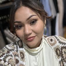 Brittany Gomez and Tommy E. Gomez's Wedding Website