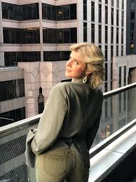 27, 2020, season 3 release date july 9, 2021.) searching for a fresh start, a nurse practitioner moves from la to a remote northern california. Listen To Robyn S New Song Missing U The Fader