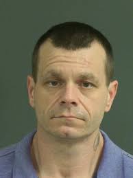 Shoplifting spurs car chase in Mount Pleasant