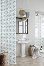 Piastrella Lagoon Decoro Flower 20x50 Lucido Disegno Floreale Iperceramica Nel 2021 Piastrelle Legno Grigio Idee Arredamento Soggiorno