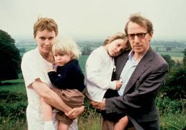 Ronan didn't address the paternity question to vanity fair, focusing instead on growing up with mia and many adopted brothers and sisters. Mia Farrow S Story On Frank Sinatra Battling Scandal And Raising Her Family Vanity Fair