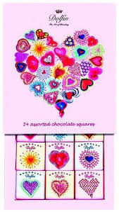 Dolfin Geschenkpackung Love Love Edition Mit Sechs Verschiedenen Geschmacksrichtungen In Chocolate Packaging Design Graphic Design Ads Packaging Inspiration
