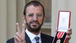 Ringo starr, byname of sir richard starkey, (born july 7, 1940, liverpool, merseyside, england), british musician, singer, songwriter, and actor who was the drummer for the beatles, one of the most influential bands in rock history. Ringo Starr Net Worth 2020 Age Height Wife Children Bio Wiki Facts Raphael Saadiq