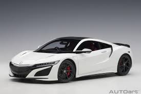 The honda / acura nsx was introduced in 1990 and began production in 1991 at a time when the japanese constructor was dominating the world of formula 1 motor racing. Honda Nsx Nc1 130r White Autoart