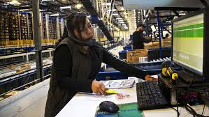 Warehouses Promised Lots Of Jobs But Robot Workforce Slows Hiring Los Angeles Times