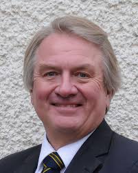 Mike Bannister's Instagram, Twitter & Facebook