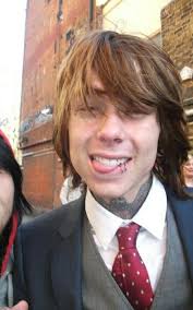 Pin by Isabela Drew Melo