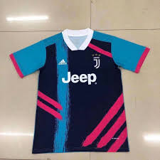 With a similar design to the one worn by the bianconeri for games on the road. Juventus 2020 Training Football Shirt Blue Pink Joint Name Version Football Shirts Shirts Blue Shirts